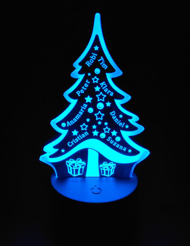 lampe LED en forme de sapin avec plusieurs prénoms gravés