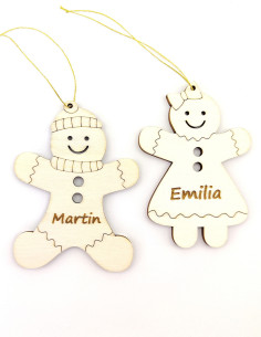 Set van gepersonaliseerde peperkoekjongen en -meisje ornamenten met namen