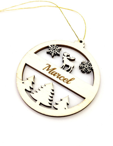 Dettaglio decorazione con nome Marcel e paesaggio invernale