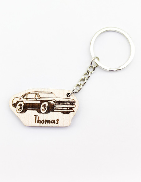 Custom keychain with vintage muscle car design
