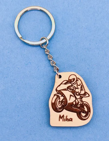 Motoristični obesek z graviranim imenom za ljubitelje motorjev