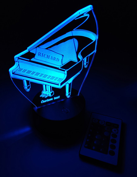 Luz decorativa para pianistas con nombre y texto recortado