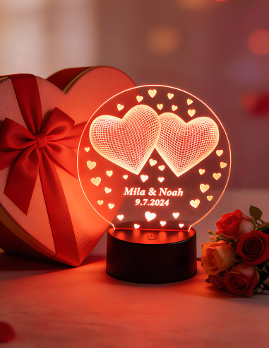Lampada LED personalizzata con due cuori & nomi | Regalo romantico