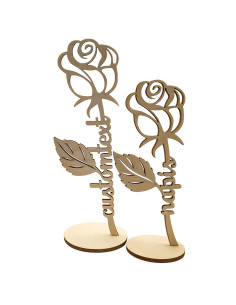 Rosa decorativa de madera personalizada con nombre en el tallo