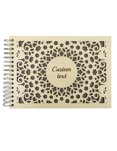 carnet à souvenirs avec couverture bois fleurie découpée