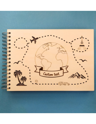 album fotografico da viaggio con incisione personalizzata e copertina in legno