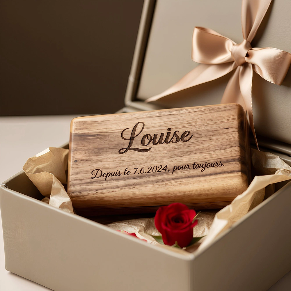Personalized walnut jewelry box with engraved name and velvet interior – luxury Valentine’s Day gift for her