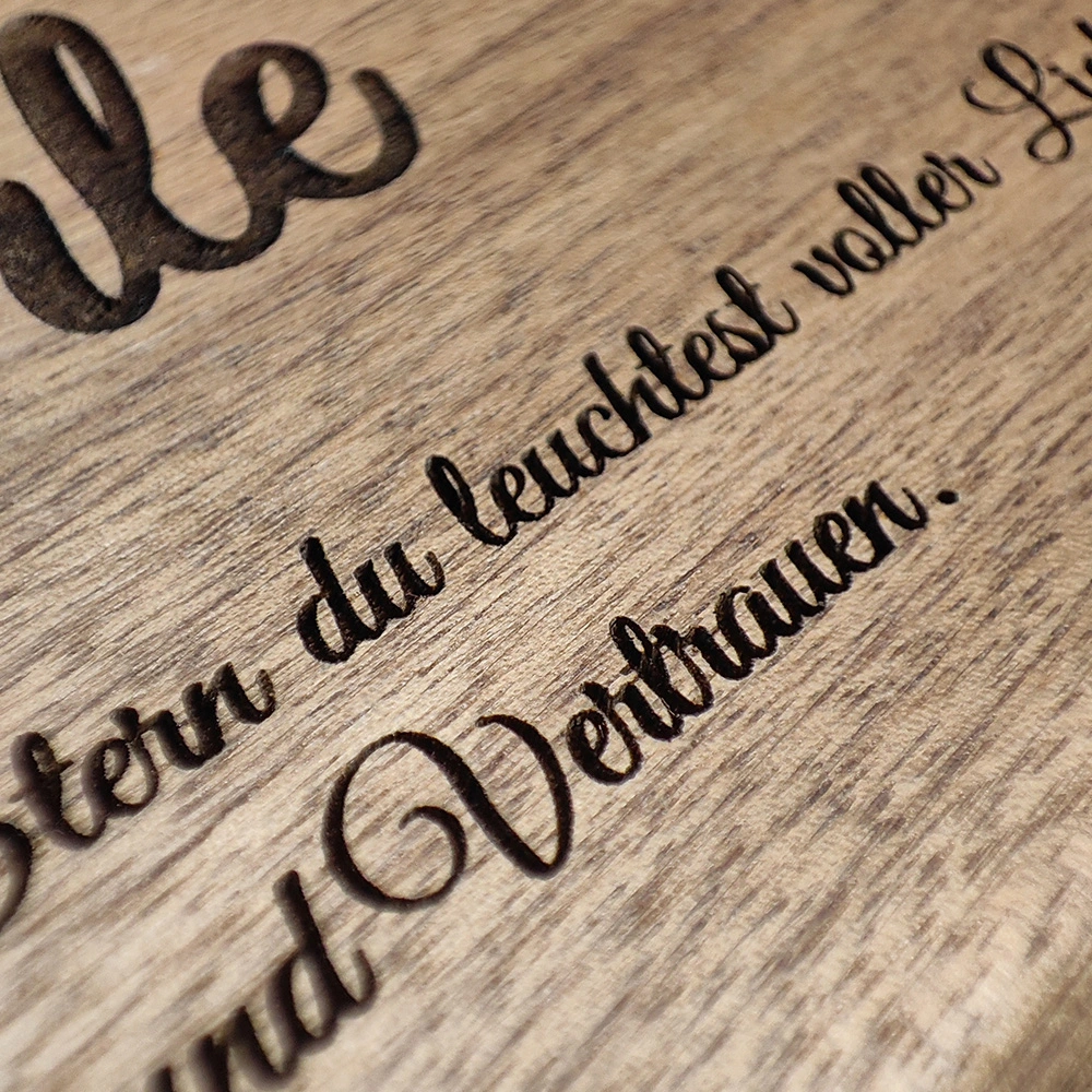 Personalizing a Valentine’s gift with names and date – engraving preview on custom keepsakes